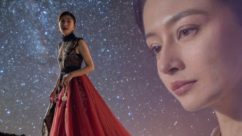 明星战绩曝光引发吃瓜群众热议有人猜测她可能是明星让更多人开始关注明星的趣事在现场直播中如明星成为吃瓜酱玉的焦点
